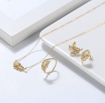 Gold Plated Pendant Necklaces