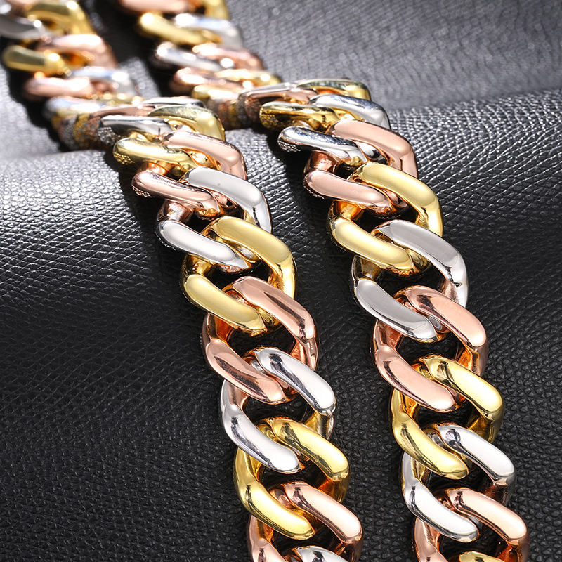 LV Sapphire Cuban Link Bracelet with Clasp – INFINITY 23 & Co