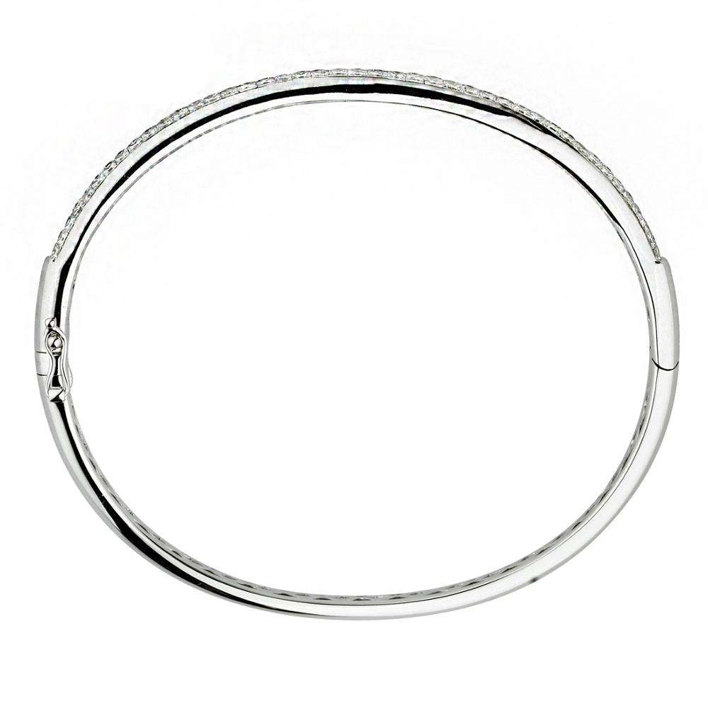 lab creaated ciamond bracelet