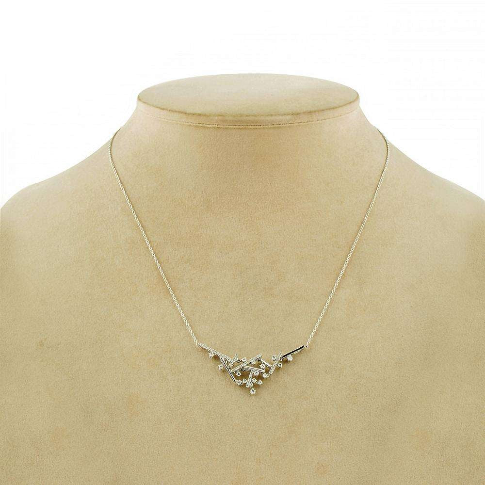 custom diamond pendnt necklace