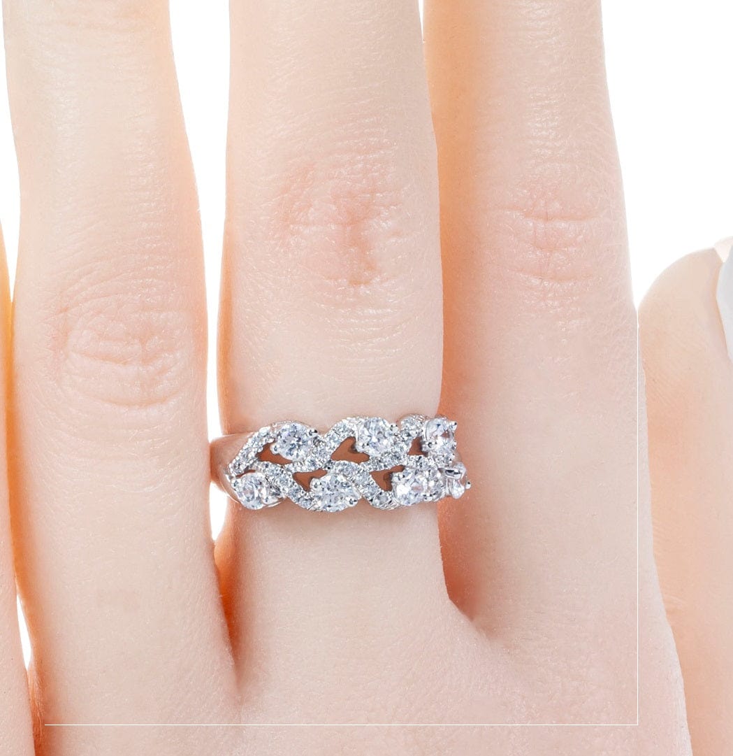 Bling 18K White Gold Diamond Anniversary Ring For Girlfriend