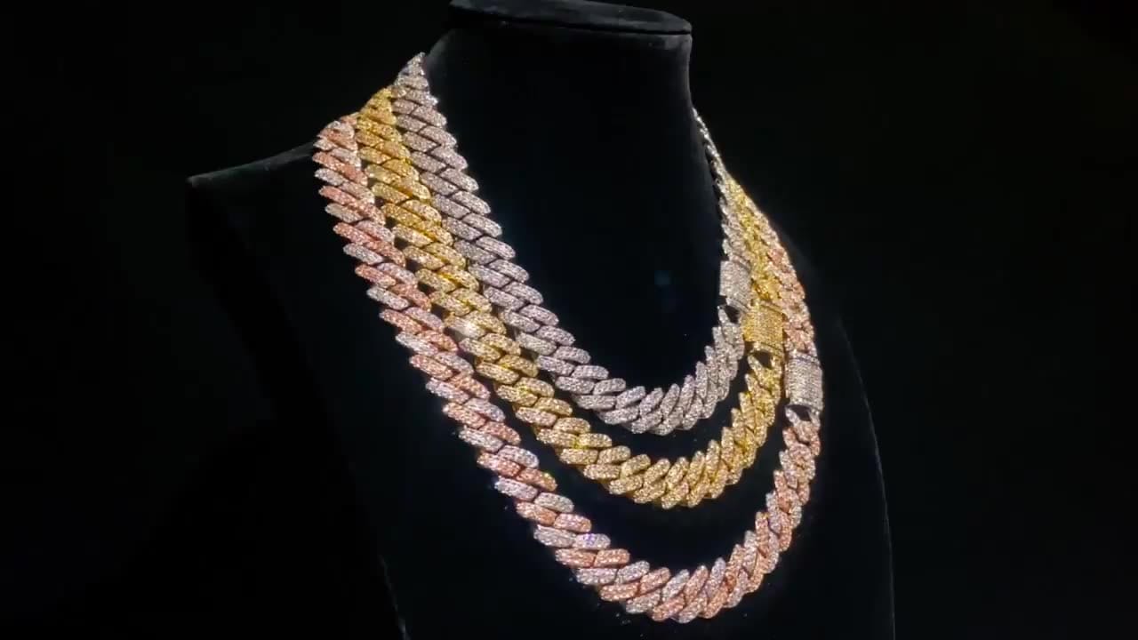 HALOKAIYA ICEDIAMOND Gold Tone Bling Diamond Shark Pendant with Cuban Chain Necklace, Iced Out 5A Zircon Luxury Hip Hop Jewelry For Men Women