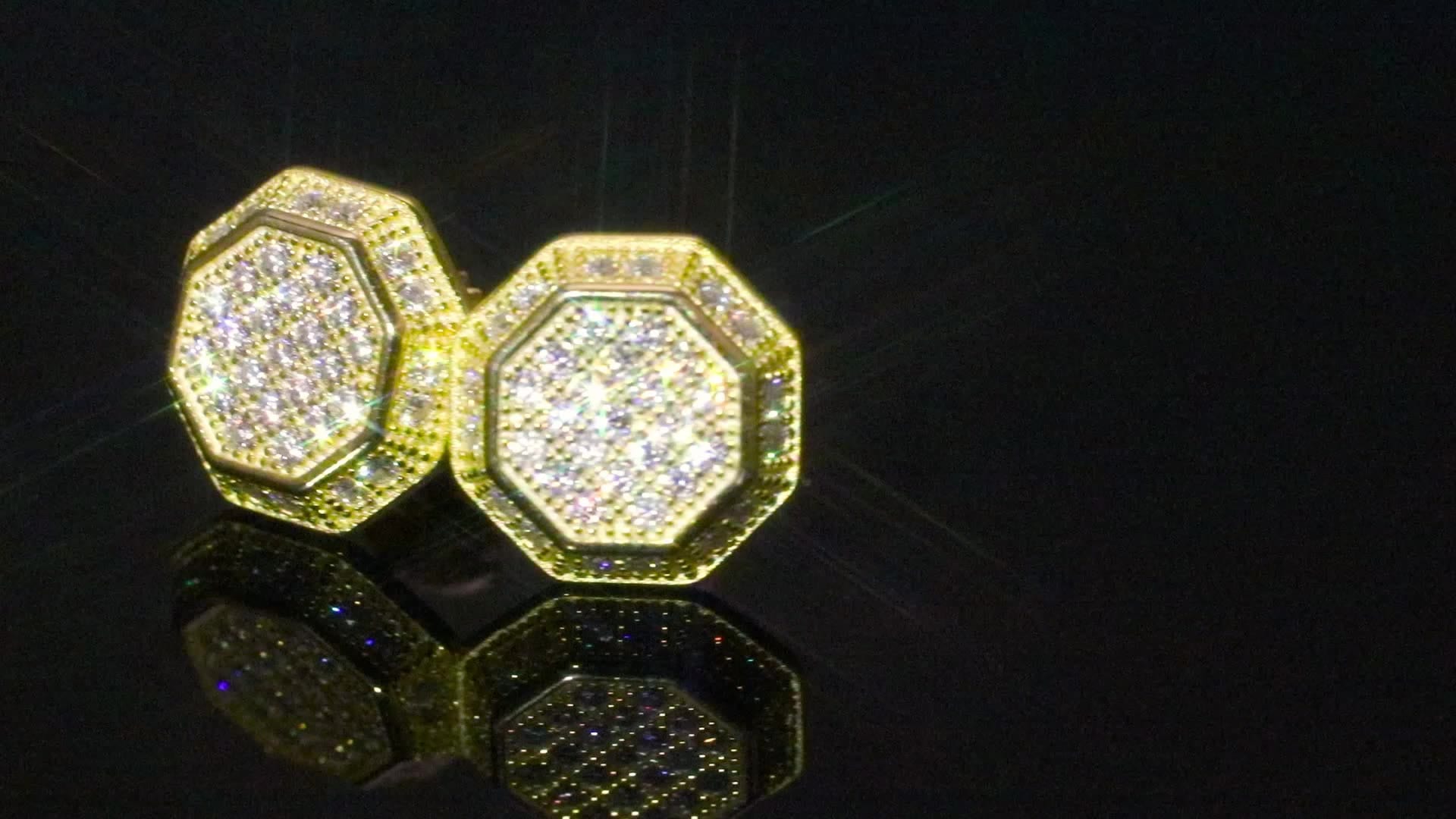 VVs moissanite earrings