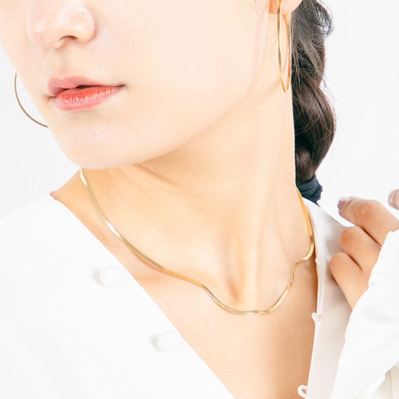 Yellow Flat Herringbone Gold Chain Necklace