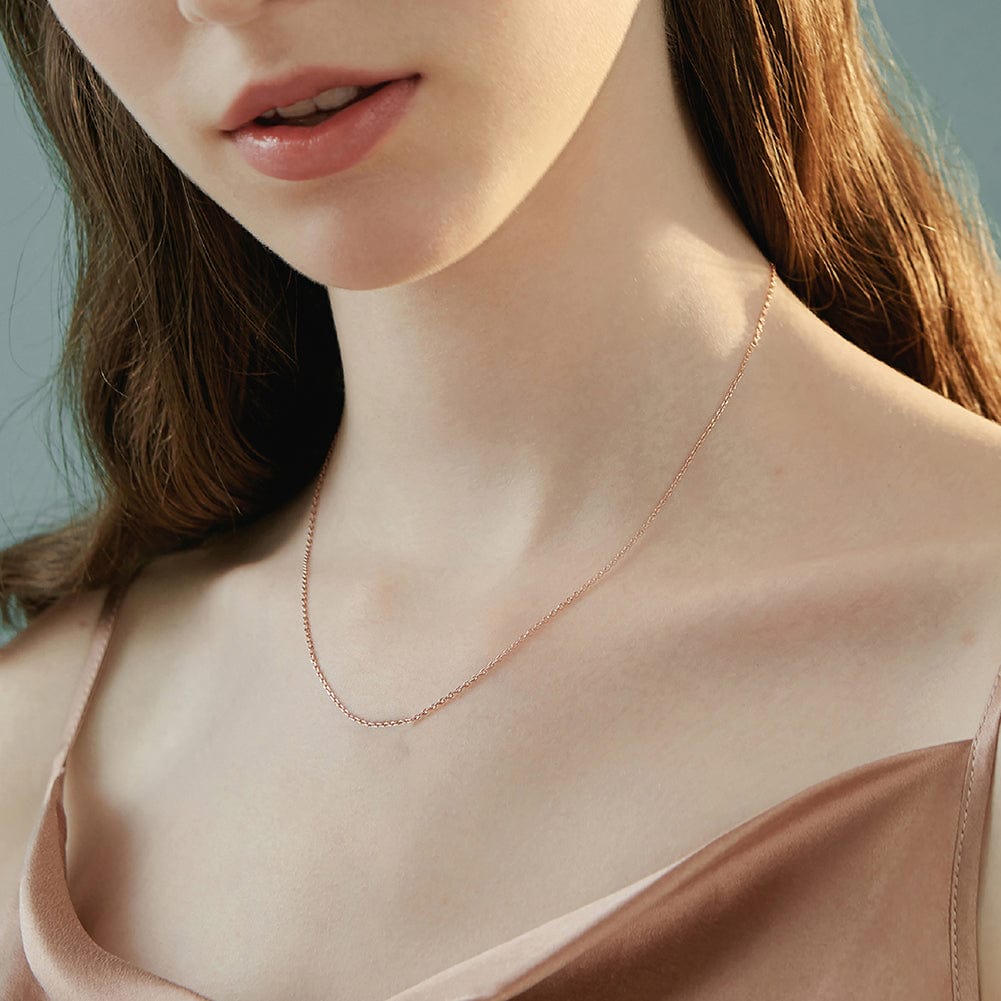 solid gold pendant necklace