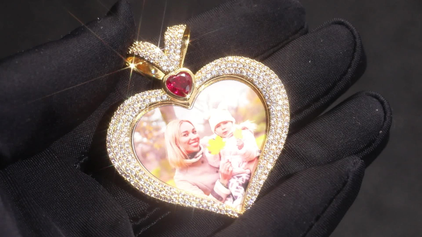 18K Gold Plated Brass 5A Zircon Diamond Heart Shape Custom Photo Pendant With Ruby