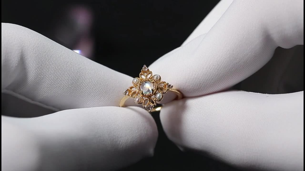 solid gold engagment rings