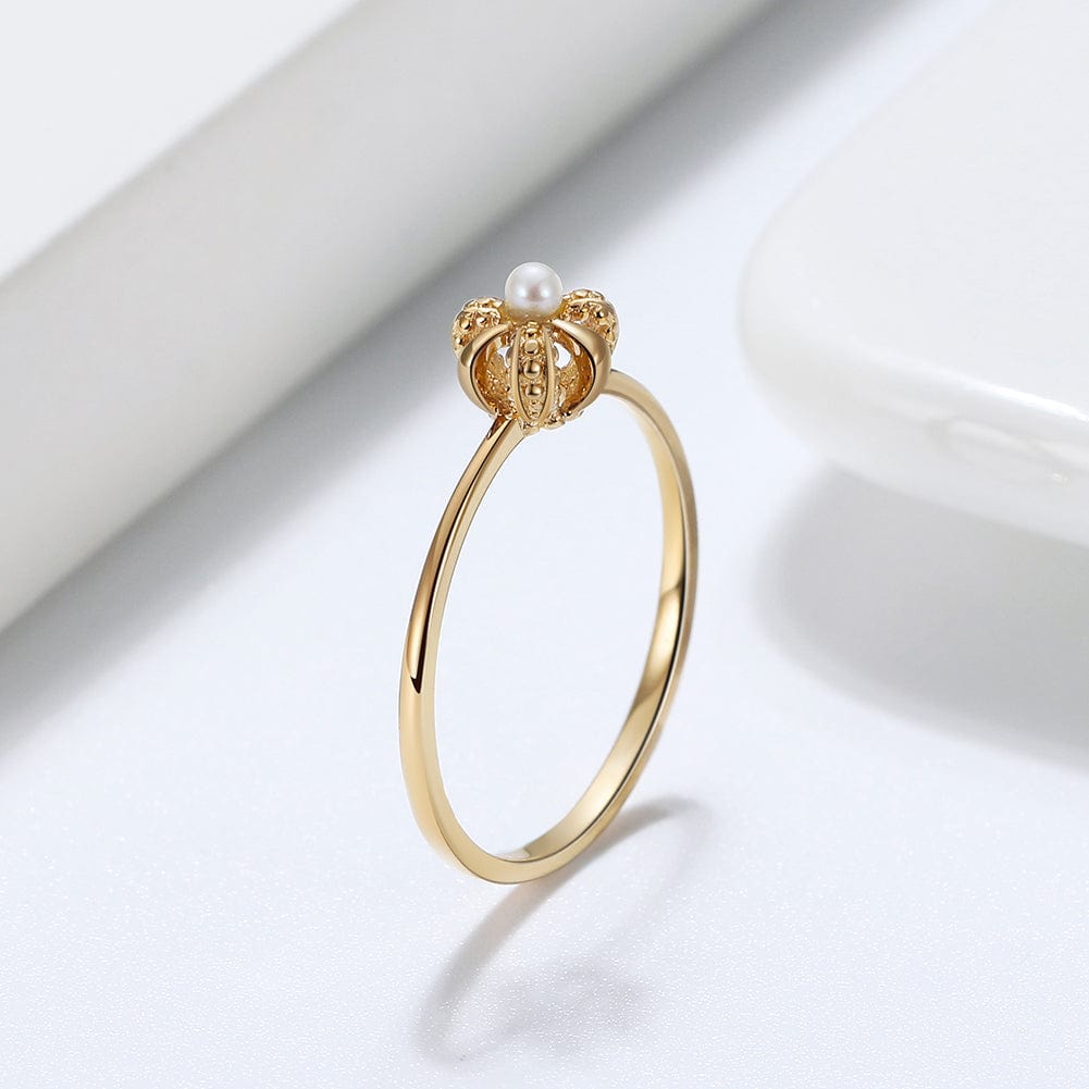 gold solitaire engagement ring