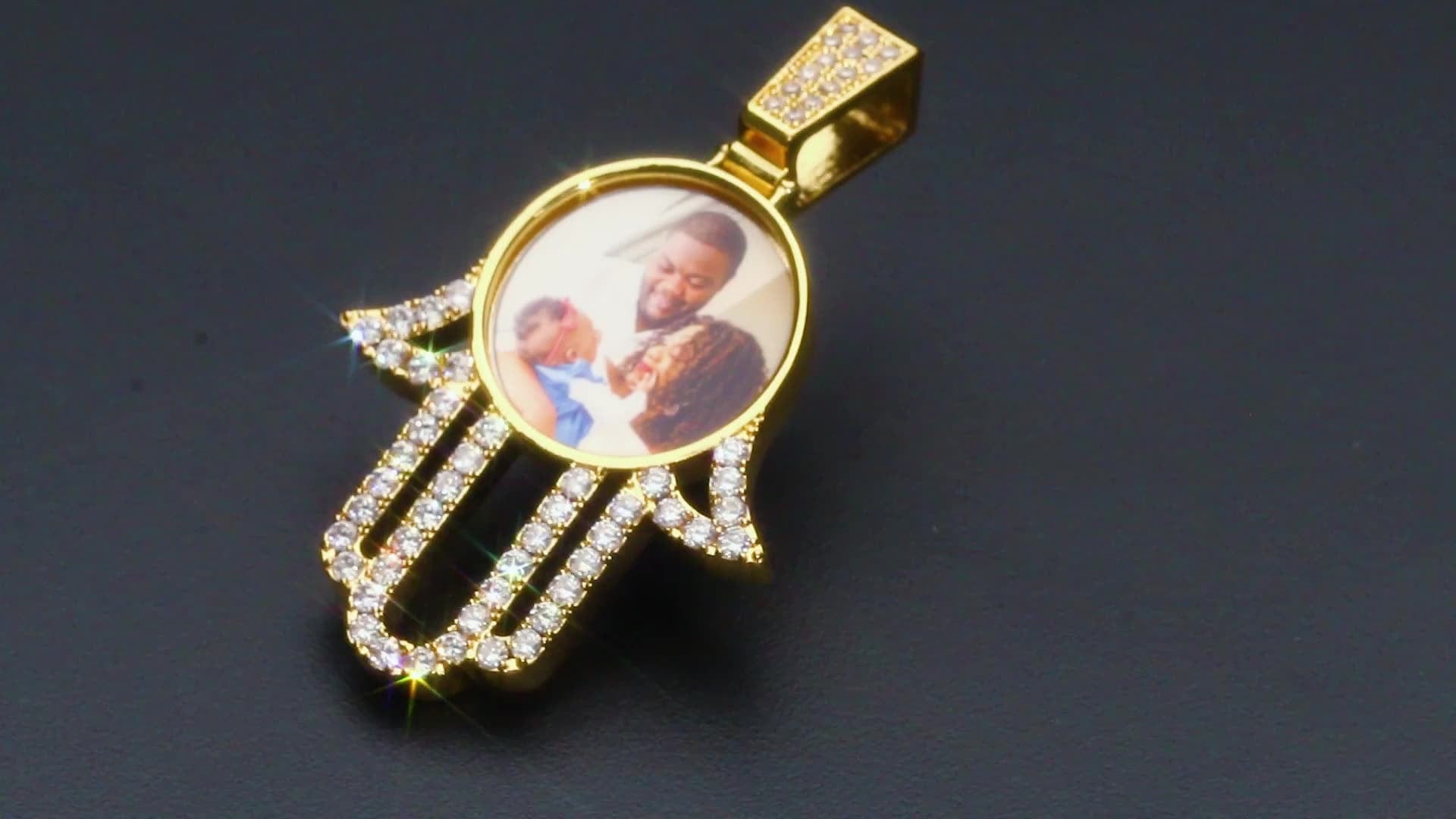 Gold Plated Jellyfish Shape Photo Pendant Hip Hop Custom Medallion Photo Frame Pendant
