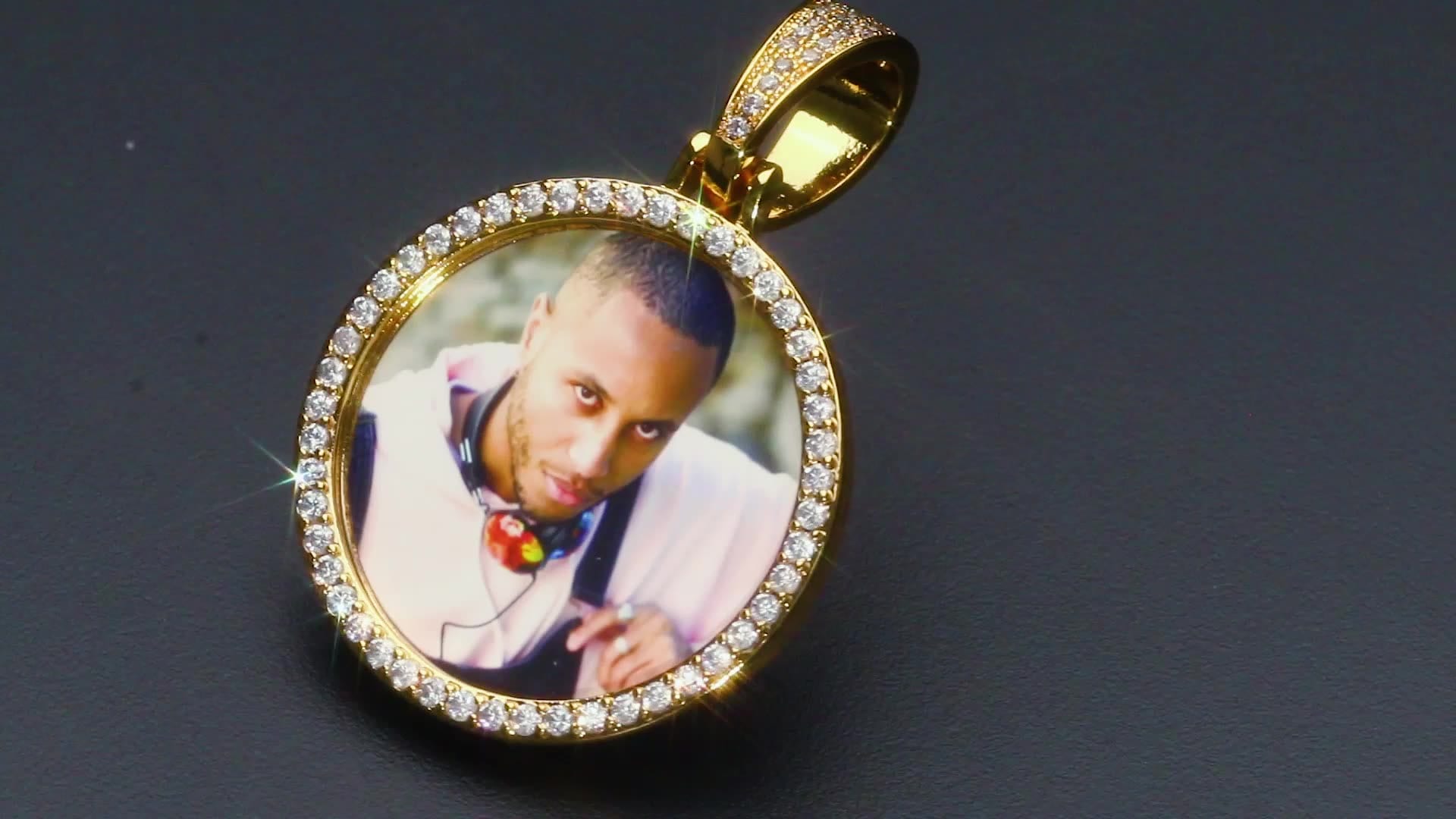 Gold Plated Paved CZ Stone Round Shape Custom Photo Pendant