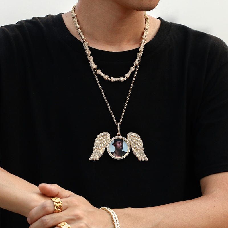 Hot Selling 18K Gold Plated Brass Zircon Iced Out Big Wing Photo Pendant With Rope Chain