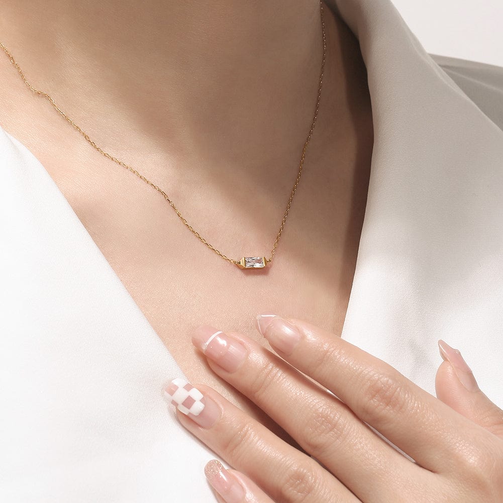 Necklaces Moissanite Diamonds Pendant -Solid Gold Necklace