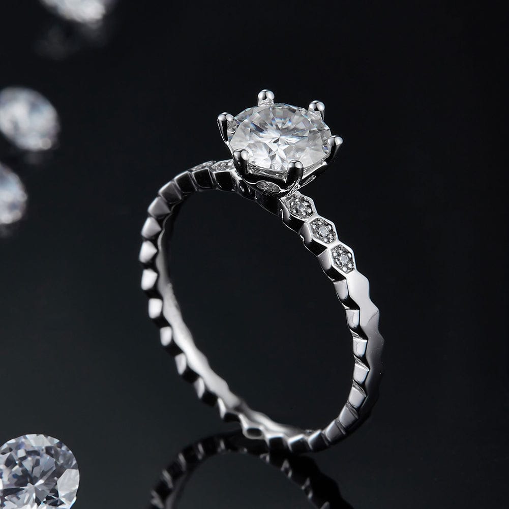 best moissanite engagement ring